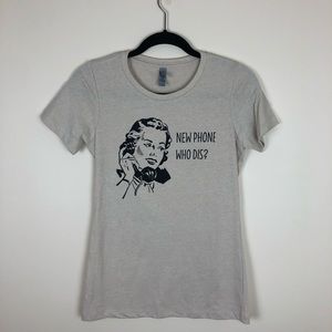 ModCloth New Phone graphic T-shirt